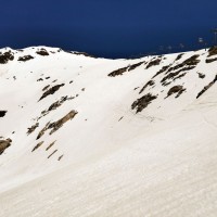 Schareck 26: Zurück zum Normalweg. Nach dem Abstieg von der Fraganter Scharte ins Skigebiet geht es nun bergauf bis zur Talstation des oberen Sesselliftes