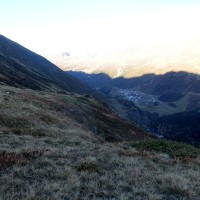 Bergtour-Großer-Ramolkogel-68: Nachdem das Ramolhaus erreicht ist, geht es im Laufschritt zum Tal