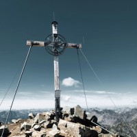 Schrankogel 27: Gipfelkreuz