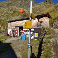 Habicht Normalweg 15: Innsbrucker Hütte Materialseilbahn