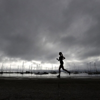 SAILING ON THE COURSE: On Saturday&#039;s Humana Rock &#039;n&#039; Roll Chicago 5K presented by Brooks, a lone athlete takes in the waterfront of Lake Michigan (Photo credit Ronald Martinez/Getty Images for Rock &#039;n&#039; Roll Marathon Series)