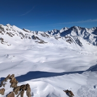 Skitour Glockturm 13: Blick in das Riffltal, wo nach der Gipfelbesteigung abgefahren wird.