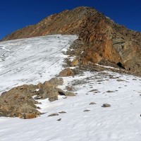 Bergtour-Großer-Ramolkogel-33: Es geht nun rechts am Grat bergauf