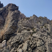 Kleiner Widderstein 18: Der Aufstieg zum Südgipfel ist nun nicht mehr direkt über den Grat möglich, sondern weiter rechts.