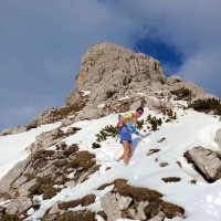 Arnplattenspitze 17: Abstieg mit Arnplattenspitze im Hintergrund