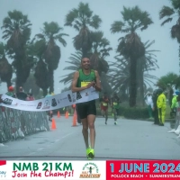 Nelson Mandela Bay Half Marathon 2024: Sieger Elroy Gelant