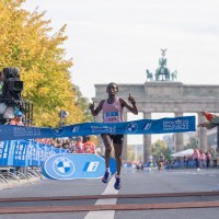 Tigist Assefa beim Berlin Marathon
