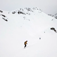 Skitour Hohe Köpfe 21: Abfahrt mit Vertinesbleiskopf in Sicht.