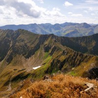 Aarfeldspitz: Blick vom Hochstubofen auf den weglosen Grat zur Aarfeldspitze