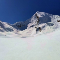 Essener Spitze Skitour 08: Noch sind der Weg zur Essener Spitze und zum Granatenkogel identisch.