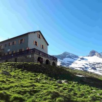 Die Neue Thüringer Hütte in der Venedigergruppe