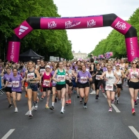 Über 10.000 Frauen laufen beim Berliner Frauenlauf 2023. Foto: © SCC EVENTS/Tilo Wiedensohler (camera4)