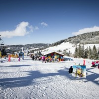 Skifahren in Jungholz (C) Roland Haschka / Skiliftgesellschaft Jungholz Ges.m.b.H.