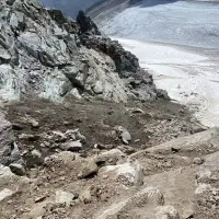 Schrammacher 33: Kurz vor dem Gletscher fordern ein paar Meter Steileis.
